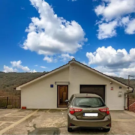 Apartament Iva *